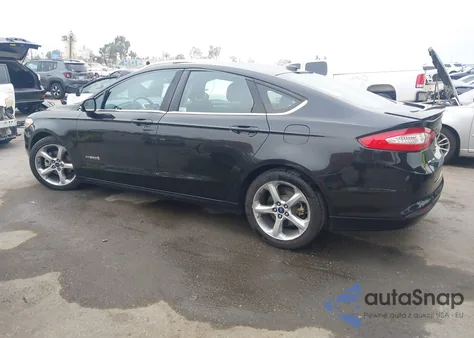 2013 Ford Fusion Hybrid Se z USA, uszkodzony, nr VIN 3FA6P0LU6DR344416